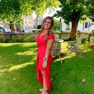 Comfortable red maxi dress